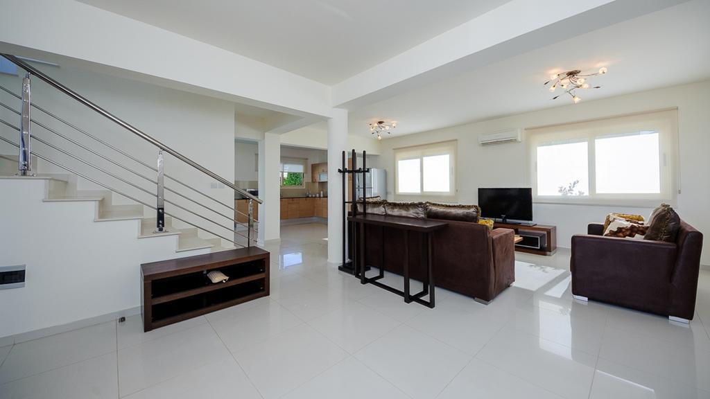 Pernera Holiday Villa 015 Protaras Phòng bức ảnh